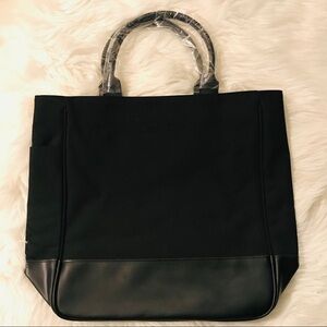 Calvin Klein Logo Embroidered Shopper Tote Bag